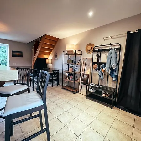 Apartment Duplex Chaleureux Au Calme